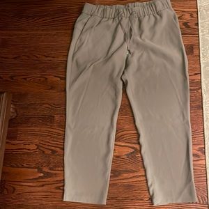 Lululemon on the fly pant